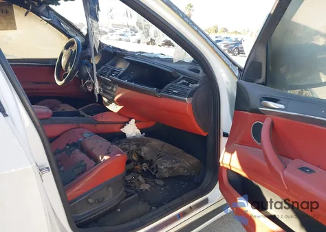 2012 BMW X5 M z USA, uszkodzony, nr VIN 5YMGY0C5XCLK27396